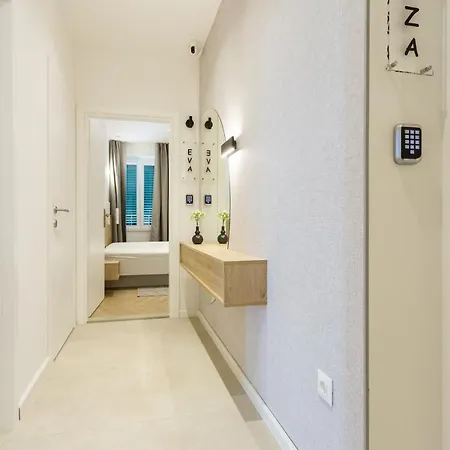 Floor Luxury Apartmán Split
